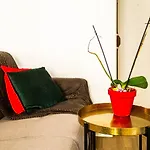 Charming Apartment Near Montmartre